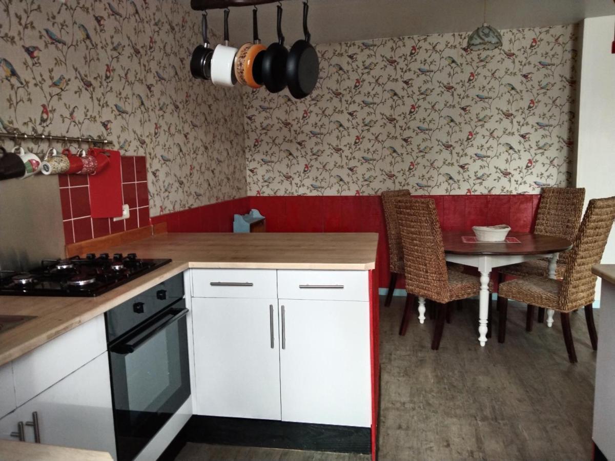 Craftycotta Villa Glomel Eksteriør billede